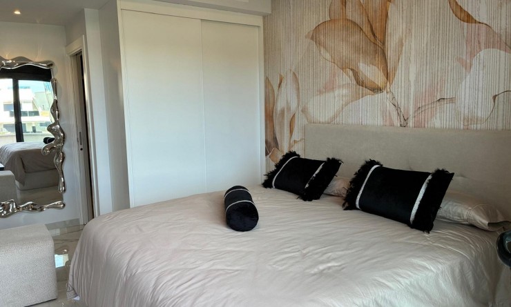 Revente - Attique - Los Altos