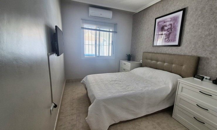 Wederverkoop - Bungalow - Villamartín - Costa Blanca