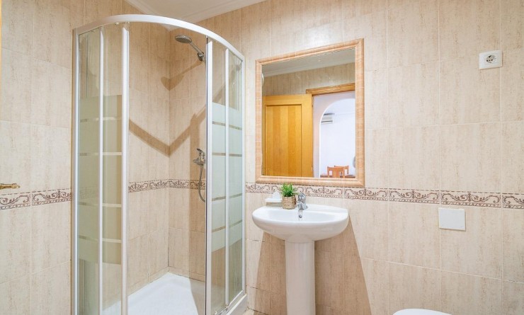 Sale - Bungalow - Orihuela Costa - Villamartín