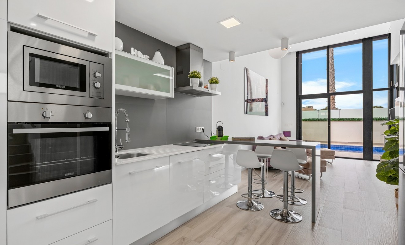 Revente - Villa - Orihuela Costa - Lomas de Cabo Roig