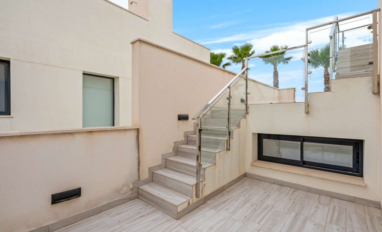 Revente - Villa - Orihuela Costa - Lomas de Cabo Roig