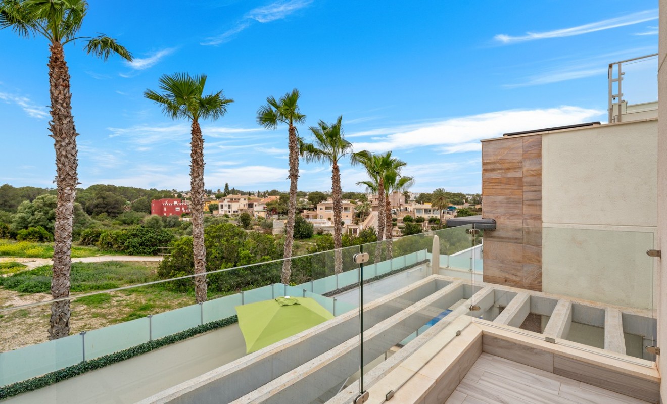 Revente - Villa - Orihuela Costa - Lomas de Cabo Roig