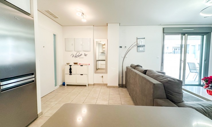 Wederverkoop - Apartment / flat - Orihuela Costa - Los Dolses