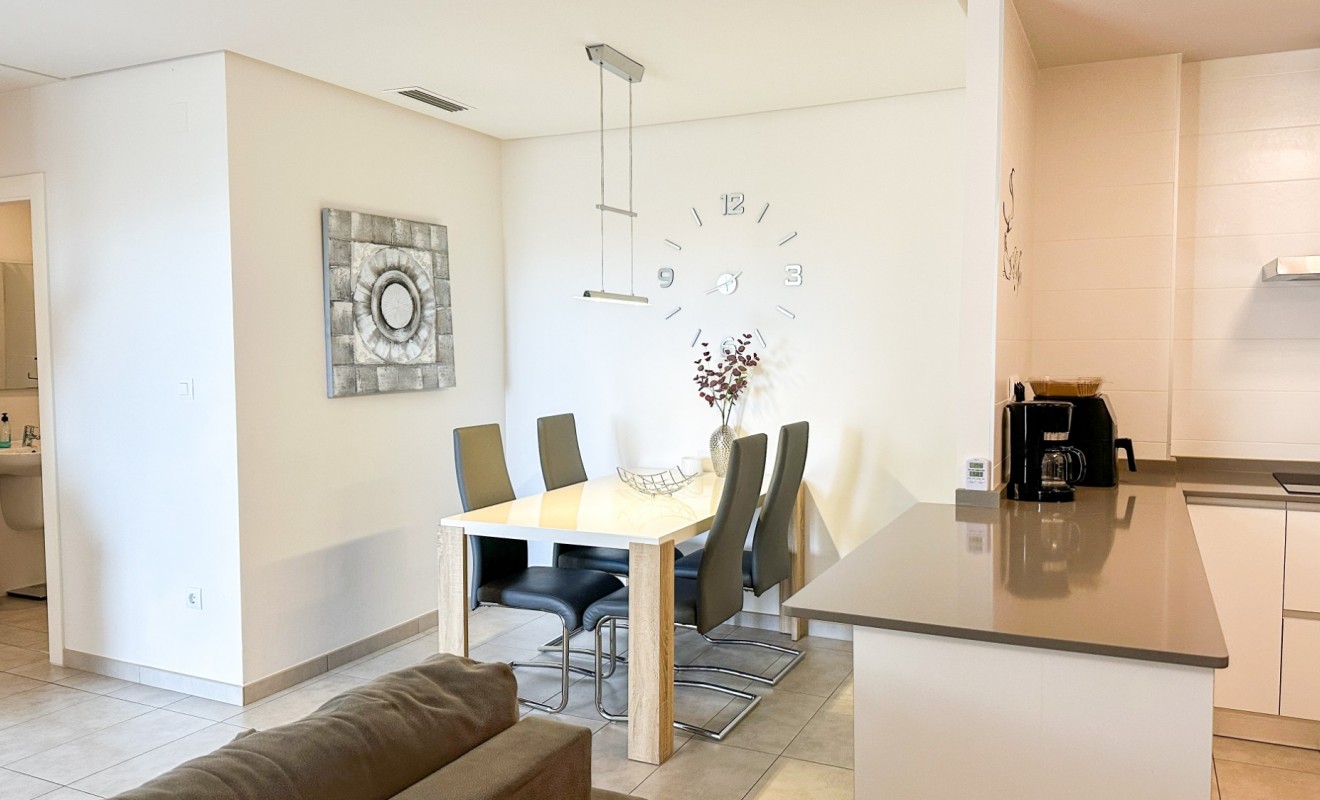 Wederverkoop - Apartment / flat - Orihuela Costa - Los Dolses