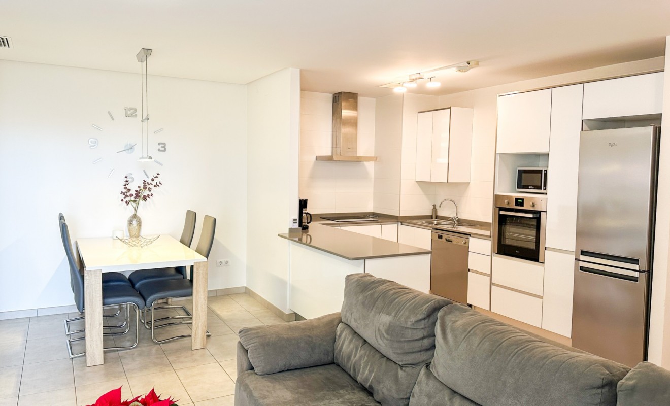 Wederverkoop - Apartment / flat - Orihuela Costa - Los Dolses