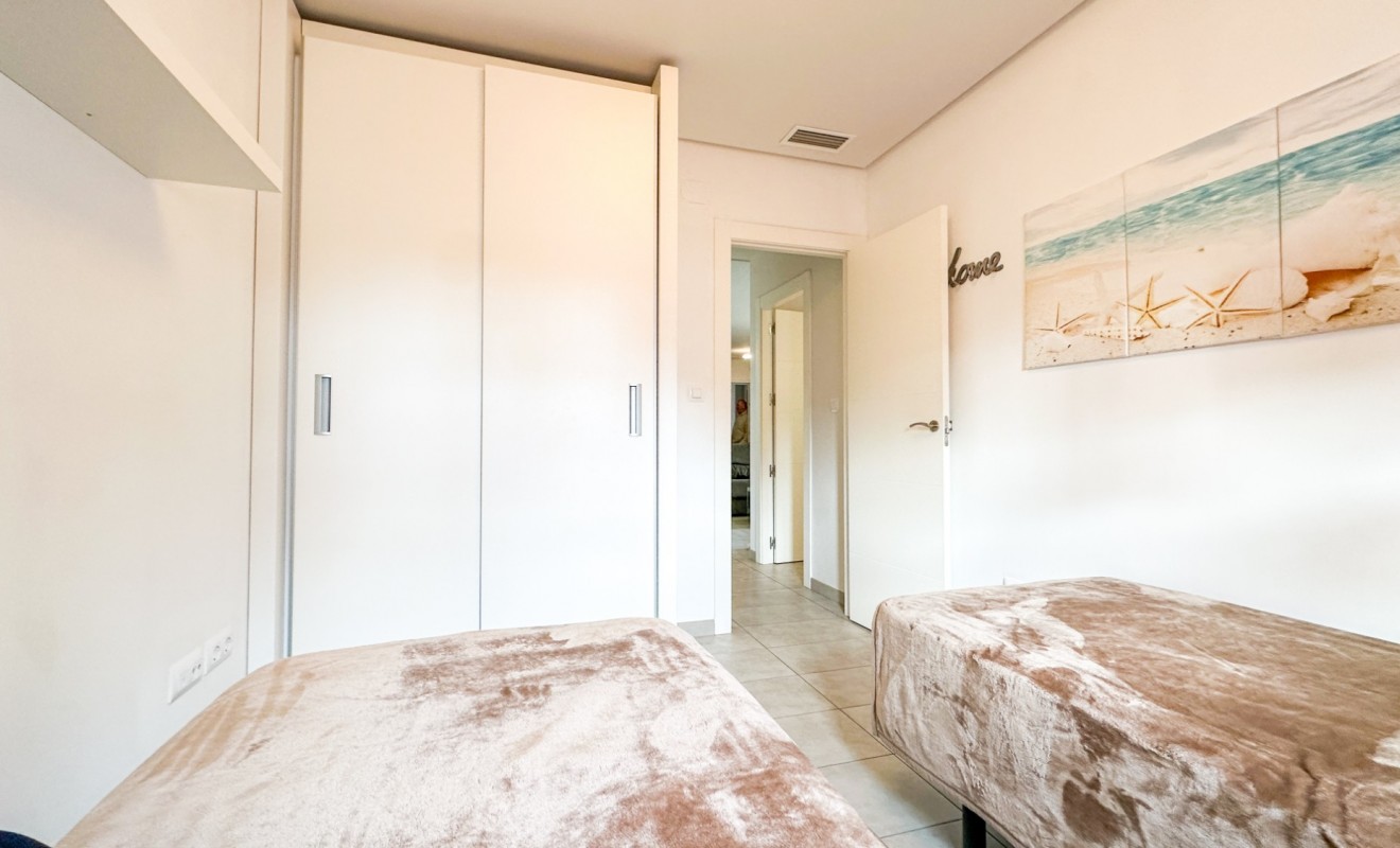 Wederverkoop - Apartment / flat - Orihuela Costa - Los Dolses