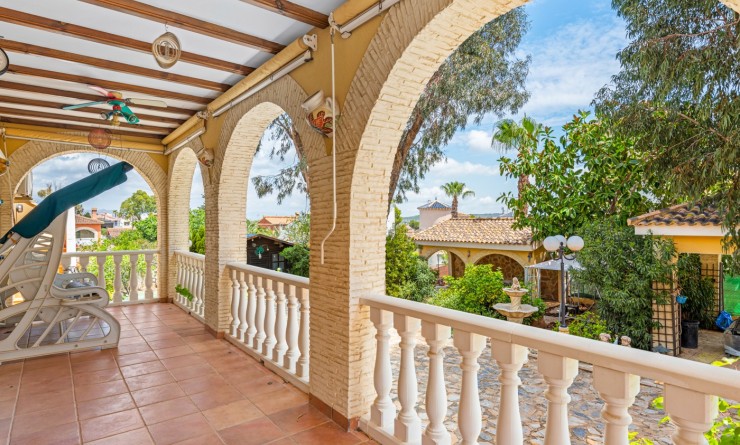 Sale - Villa - Jacarilla