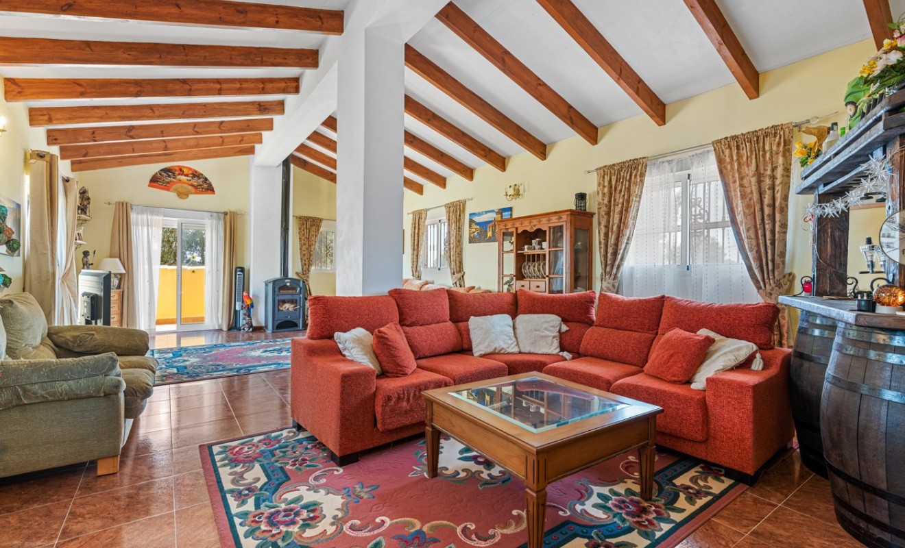 Sale - Villa - Jacarilla