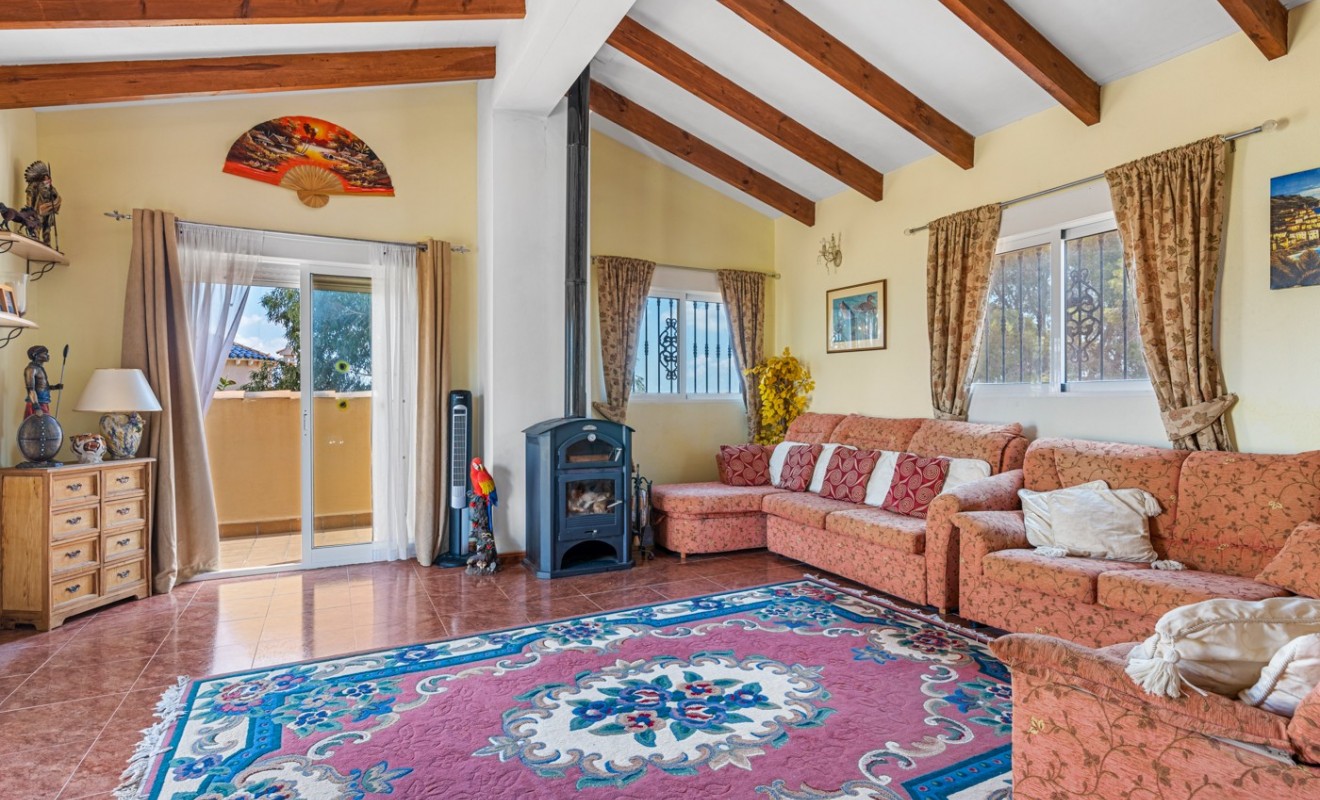 Sale - Villa - Jacarilla