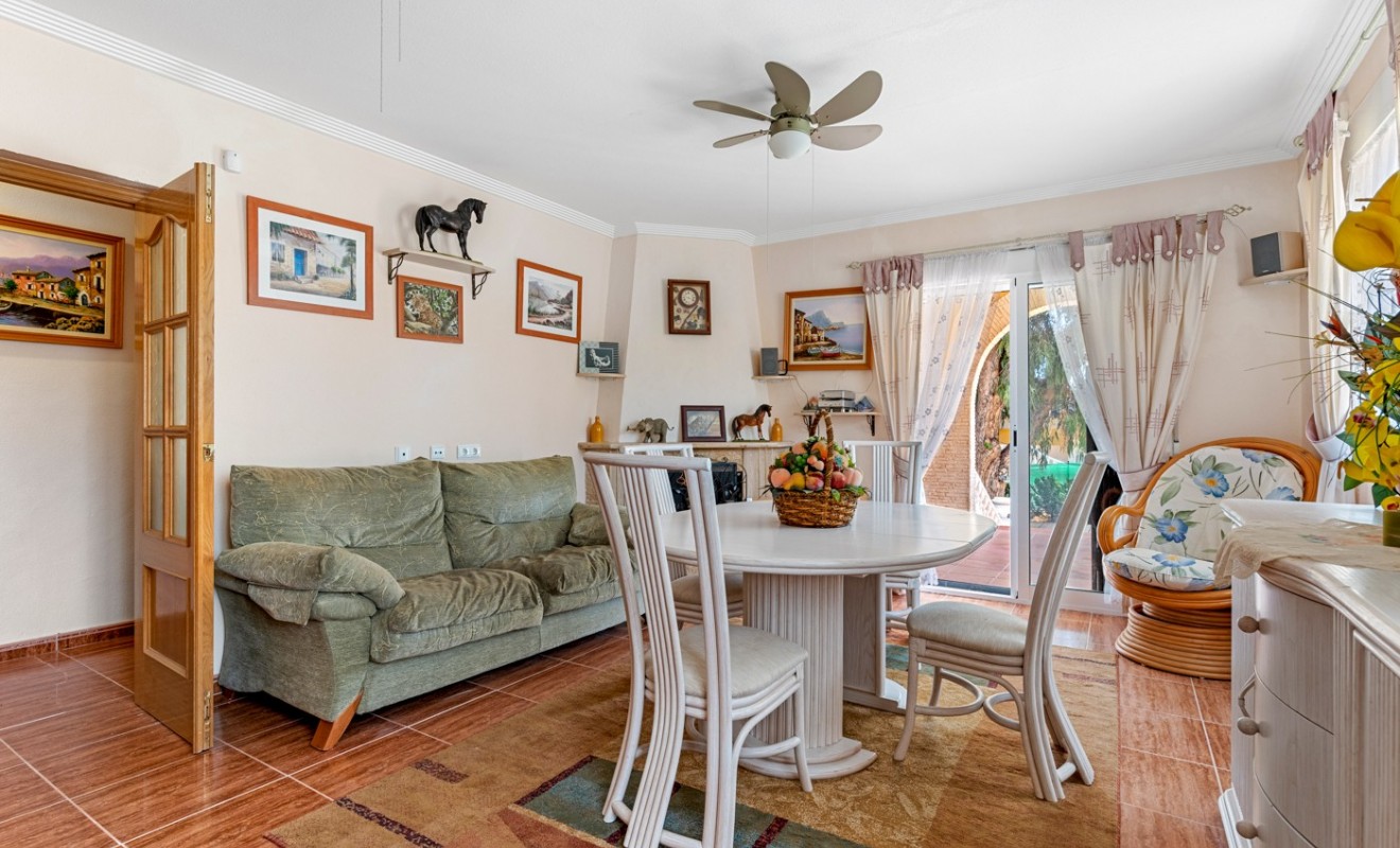 Sale - Villa - Jacarilla