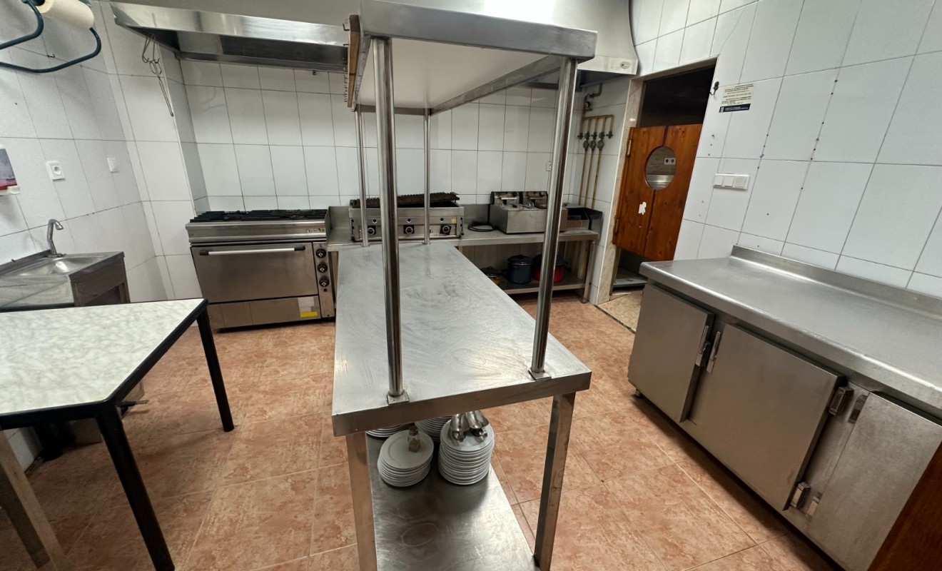 Revente - Business premises - Torrevieja