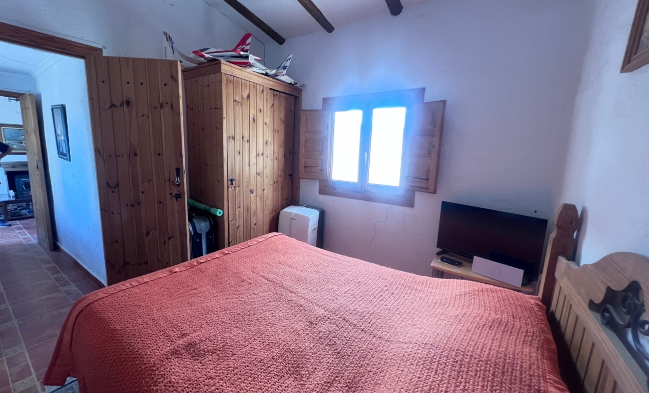 Sale - Country Property/Finca - Torremendo