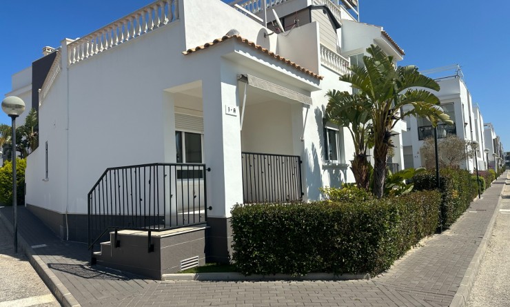 Revente - Bungalow - Torrevieja - Aguas Nuevas