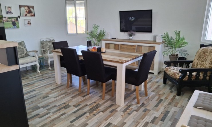 Wederverkoop - Villa Detached - Ciudad quesada - Doña pepa