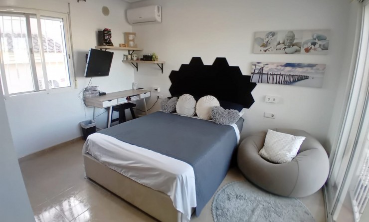 Wederverkoop - Villa Detached - Ciudad quesada - Doña pepa