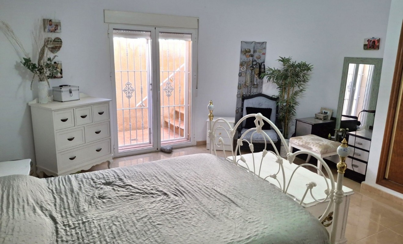 Wederverkoop - Villa Detached - Ciudad quesada - Doña pepa