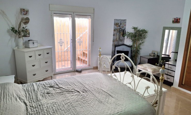 Wederverkoop - Villa Detached - Ciudad quesada - Doña pepa