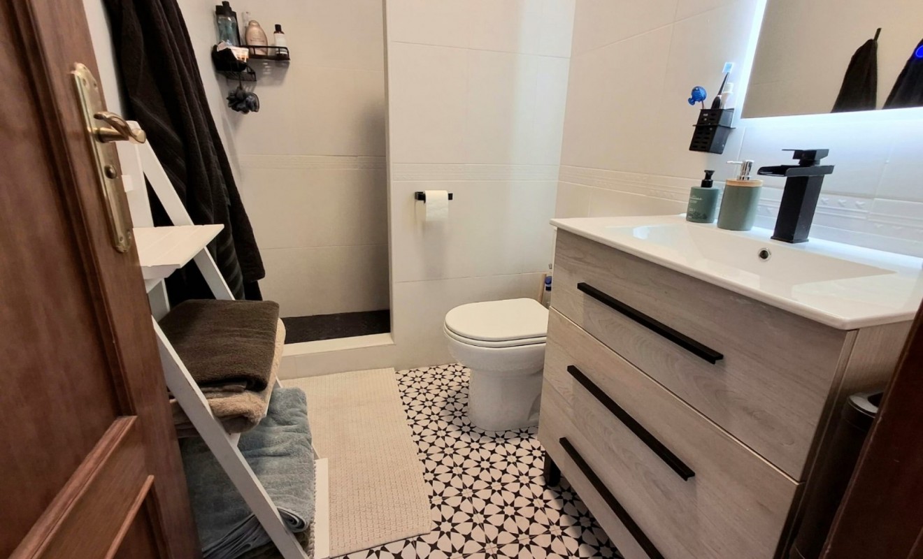 Wederverkoop - Villa Detached - Ciudad quesada - Doña pepa