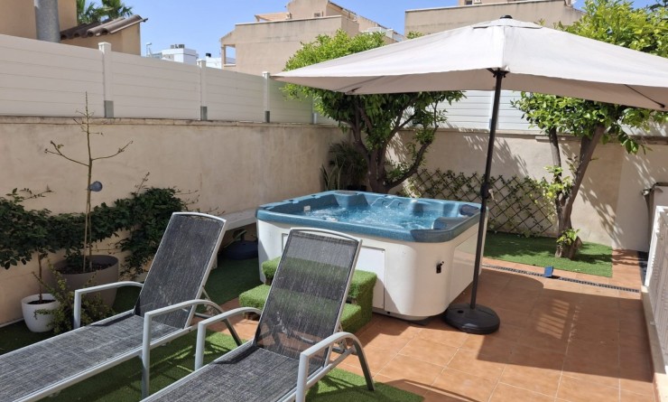 Wederverkoop - Villa Detached - Ciudad quesada - Doña pepa