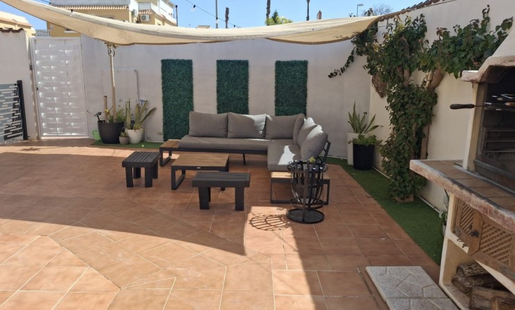 Wederverkoop - Villa Detached - Ciudad quesada - Doña pepa