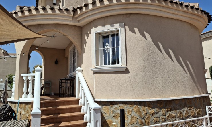 Wederverkoop - Villa Detached - Ciudad quesada - Doña pepa