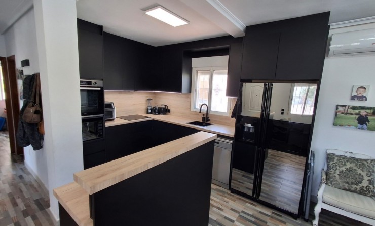 Wederverkoop - Villa Detached - Ciudad quesada - Doña pepa