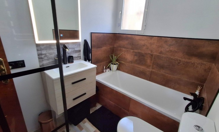 Wederverkoop - Villa Detached - Ciudad quesada - Doña pepa