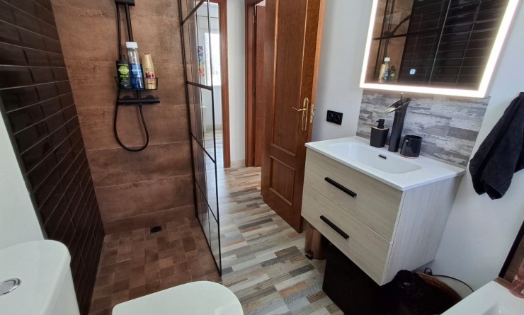 Wederverkoop - Villa Detached - Ciudad quesada - Doña pepa