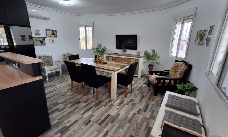 Wederverkoop - Villa Detached - Ciudad quesada - Doña pepa