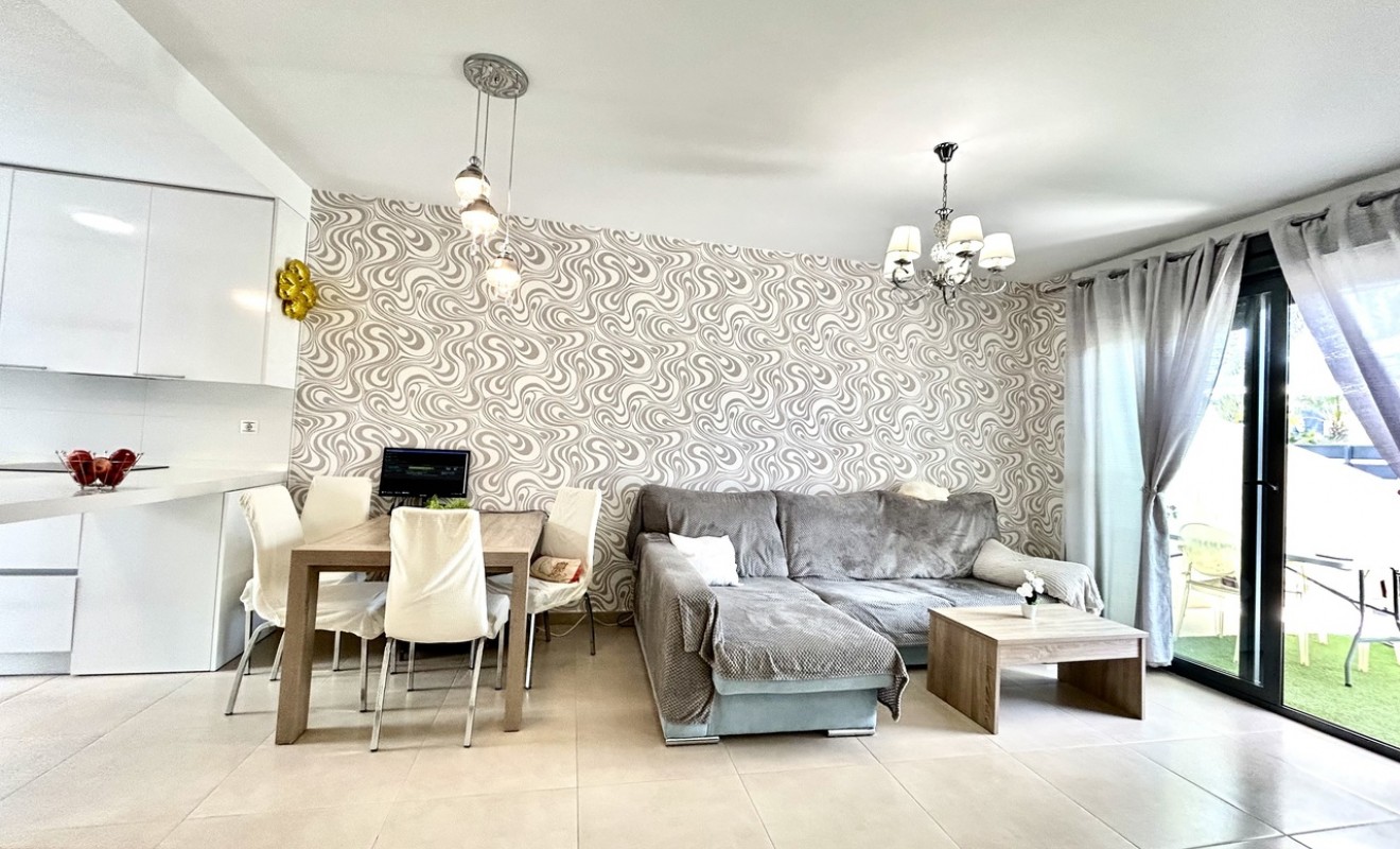 Sale - Townhouse - Los Dolses