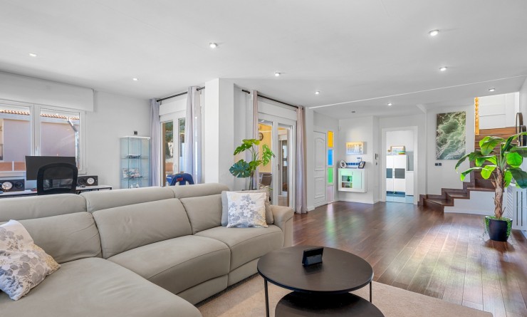 Wederverkoop - Villa - San Miguel de Salinas - Ciudad De Las Comunicaciones