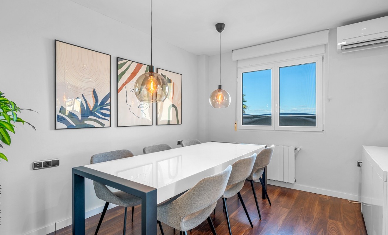 Wederverkoop - Villa - San Miguel de Salinas - Ciudad De Las Comunicaciones