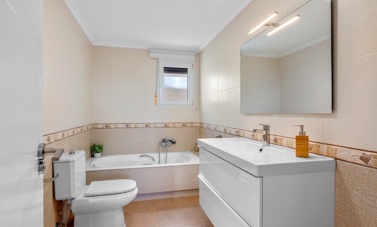 Wederverkoop - Villa - San Miguel de Salinas - Ciudad De Las Comunicaciones