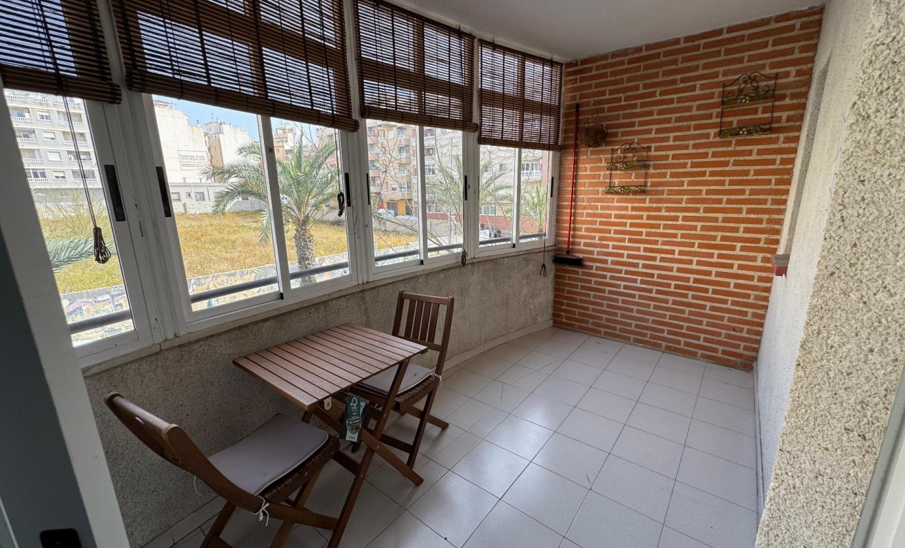 Sale - Estudio - Torrevieja - Playa de Los Locos-Curva del Palangre