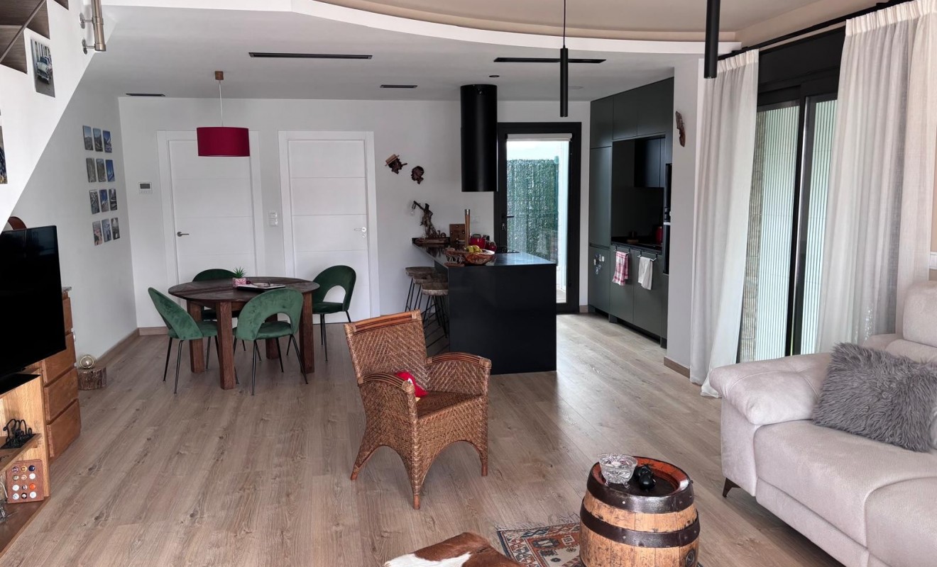 Wederverkoop - Semi Detached Villa - Los Montesinos - La Herada