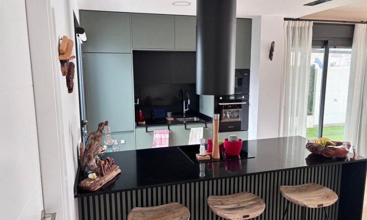 Wederverkoop - Semi Detached Villa - Los Montesinos - La Herada