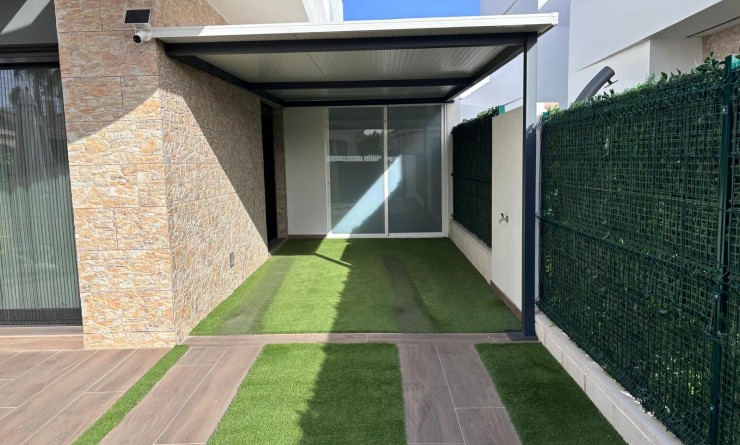 Wederverkoop - Semi Detached Villa - Los Montesinos - La Herada