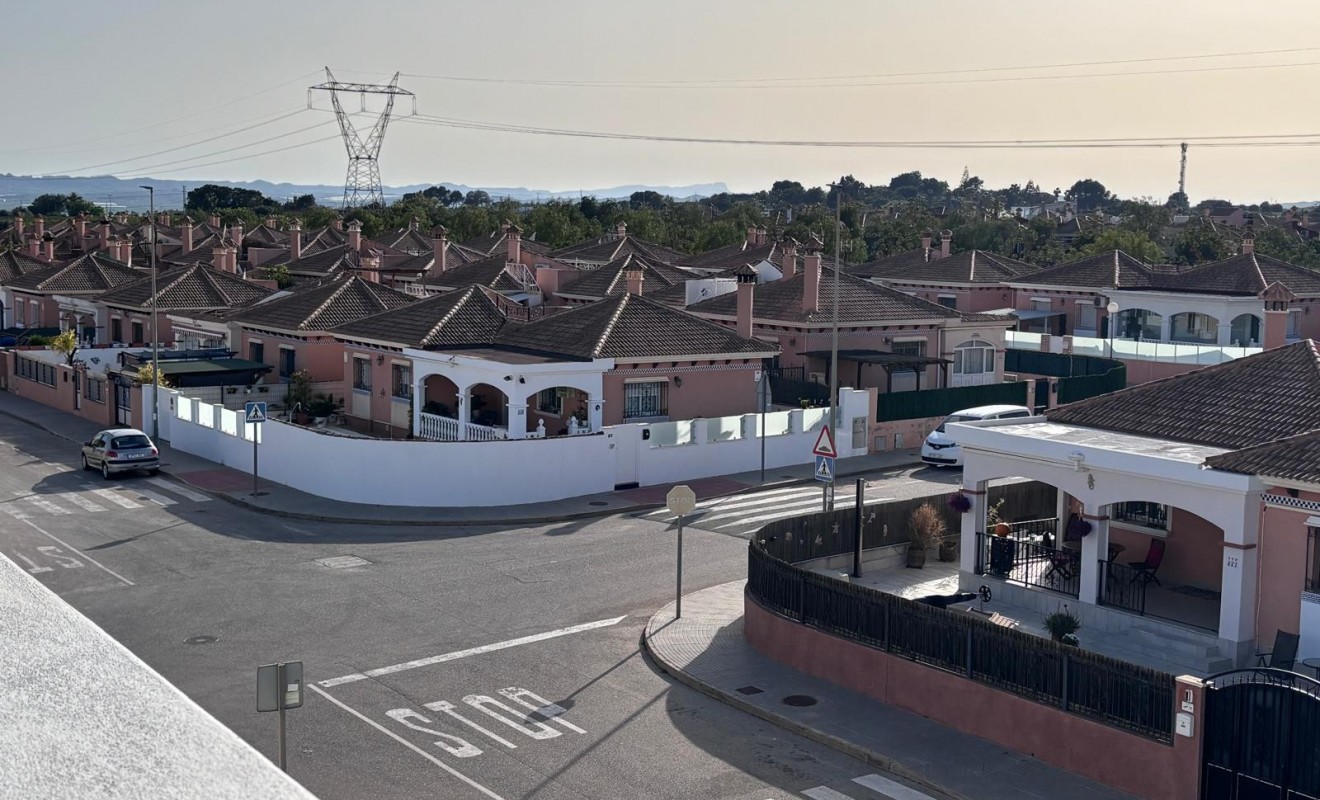 Wederverkoop - Semi Detached Villa - Los Montesinos - La Herada