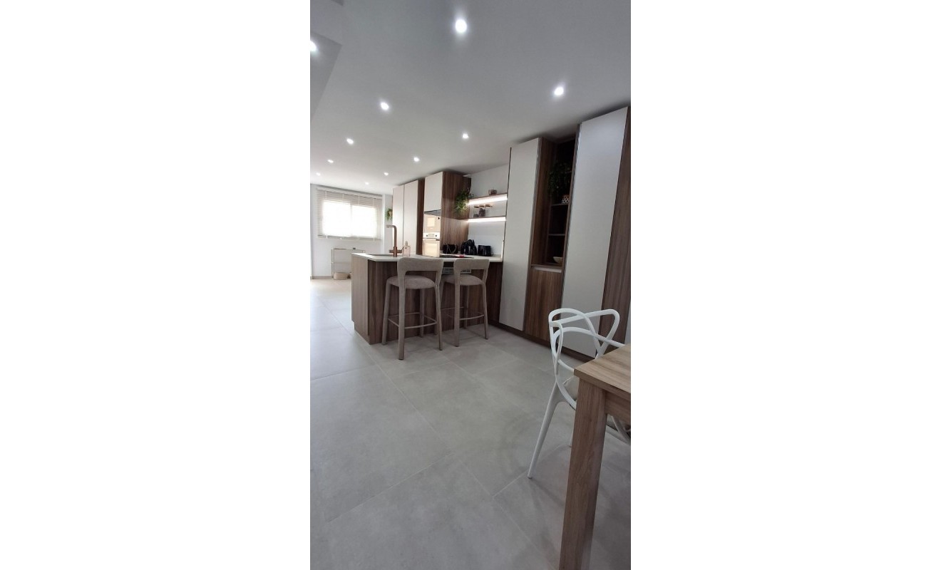 Wederverkoop - Appartement - Torrevieja - Playa Acequion