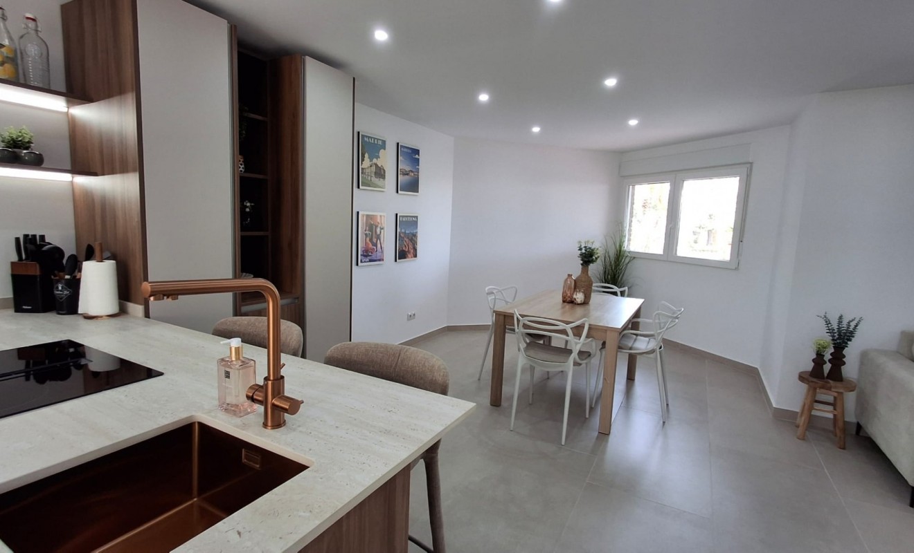 Wederverkoop - Appartement - Torrevieja - Playa Acequion