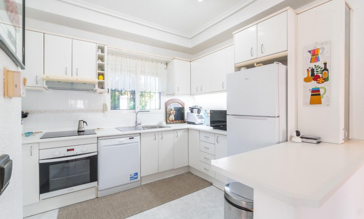 Wederverkoop - Villa - Orihuela Costa - La Zenia