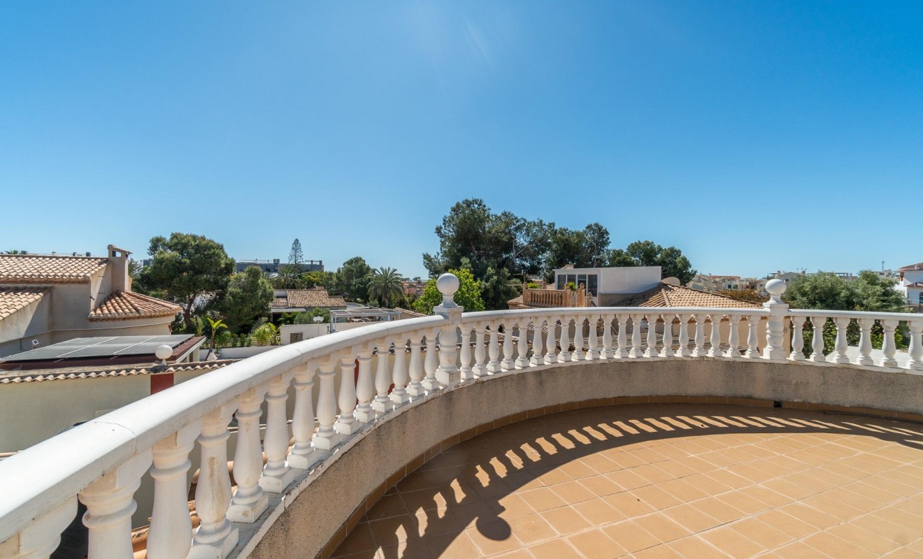 Wederverkoop - Villa - Orihuela Costa - La Zenia