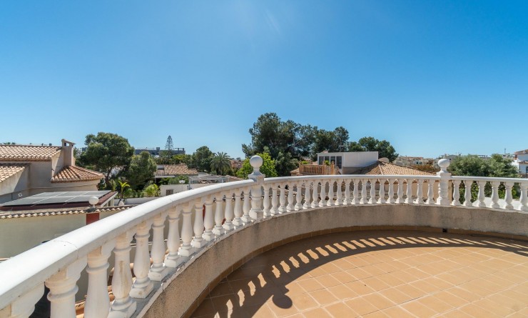 Wederverkoop - Villa - Orihuela Costa - La Zenia