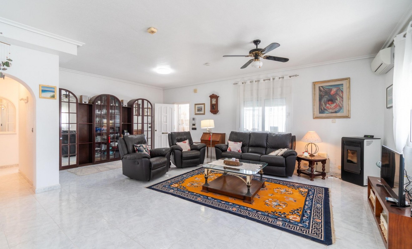 Wederverkoop - Villa - Orihuela Costa - La Zenia