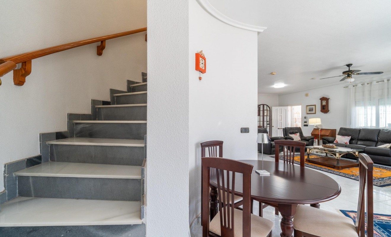 Wederverkoop - Villa - Orihuela Costa - La Zenia