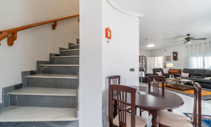 Wederverkoop - Villa - Orihuela Costa - La Zenia