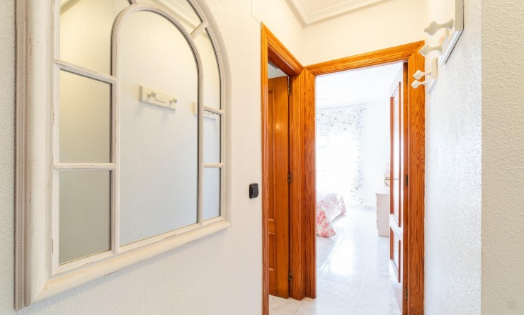 Wederverkoop - Villa - Orihuela Costa - La Zenia