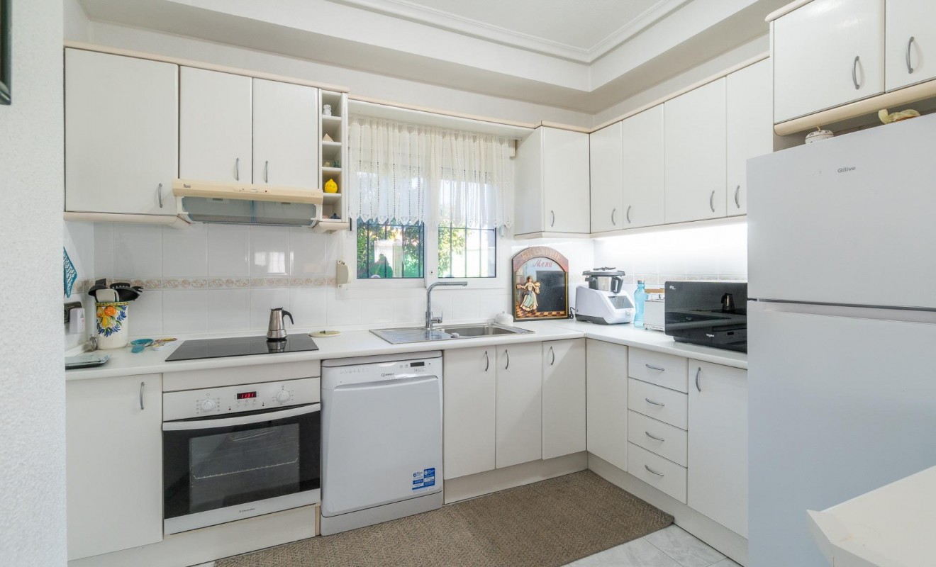 Wederverkoop - Villa - Orihuela Costa - La Zenia