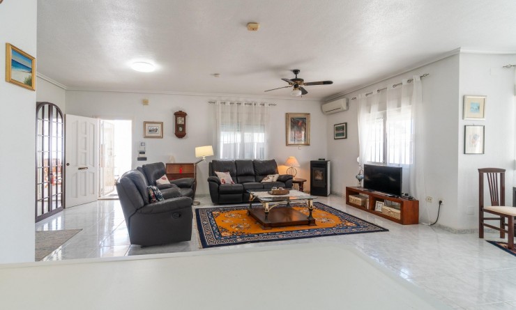 Wederverkoop - Villa - Orihuela Costa - La Zenia