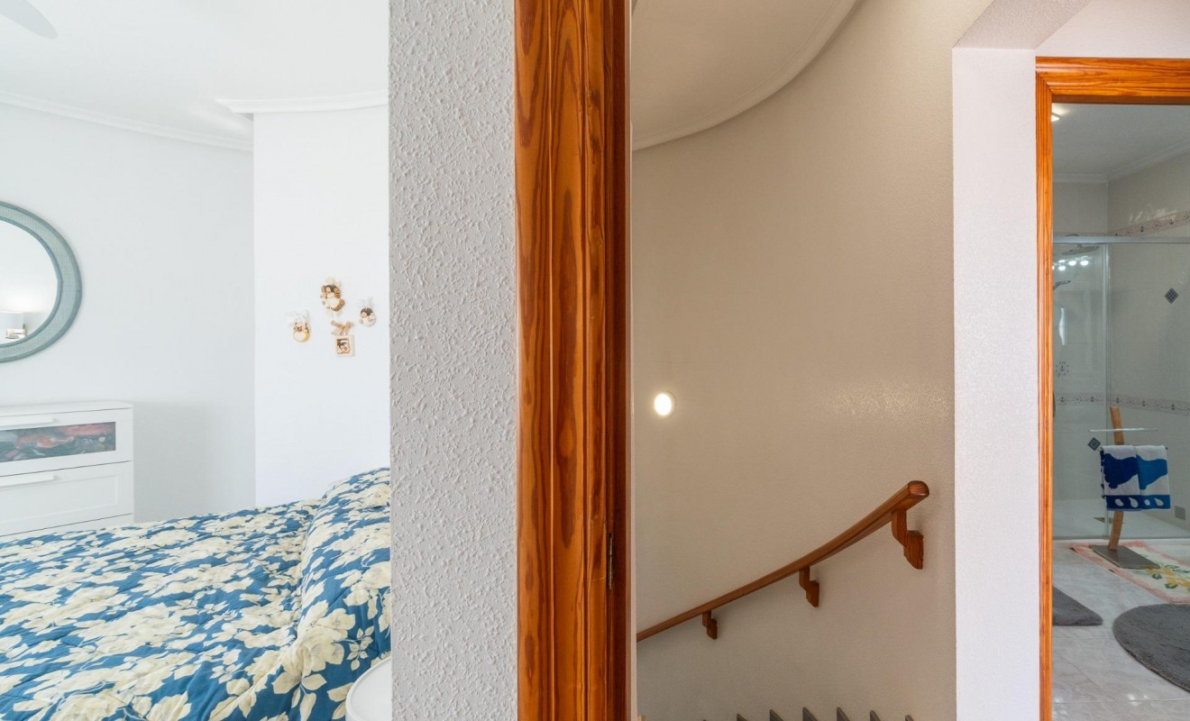 Wederverkoop - Villa - Orihuela Costa - La Zenia